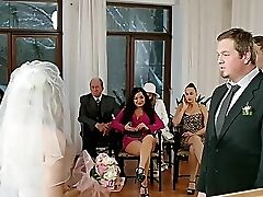 Wedding Porno With The Hot Bride Railing Dick In Front Of Her Family